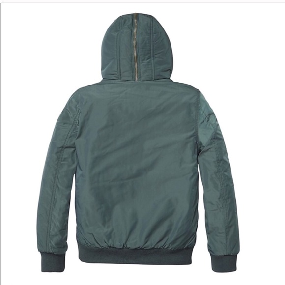 Tommy Hilfiger girls jacket - Picture 2 of 7